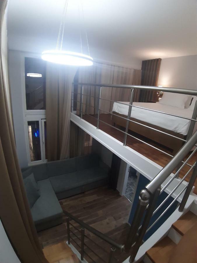 סרנדה Bistrica Hotel מראה חיצוני תמונה
