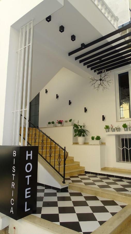 סרנדה Bistrica Hotel מראה חיצוני תמונה