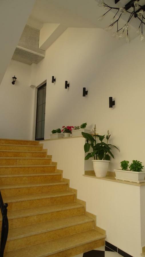 סרנדה Bistrica Hotel מראה חיצוני תמונה