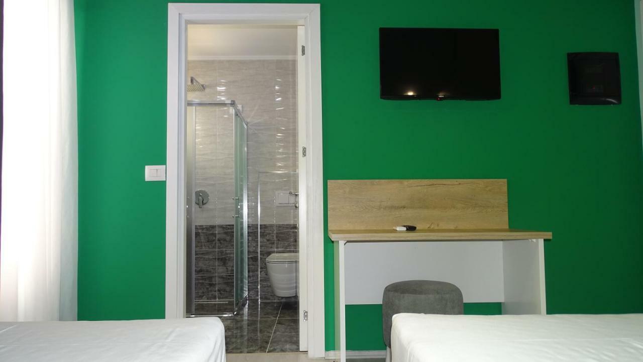 סרנדה Bistrica Hotel מראה חיצוני תמונה