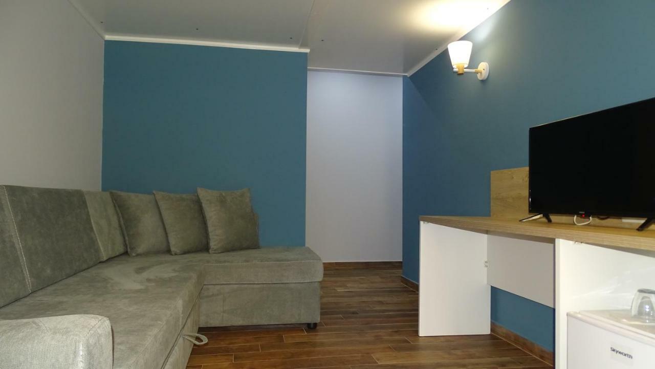 סרנדה Bistrica Hotel מראה חיצוני תמונה